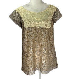 Like new HD in Paris Antthropologie Cream and Gold Lace Top Size 12